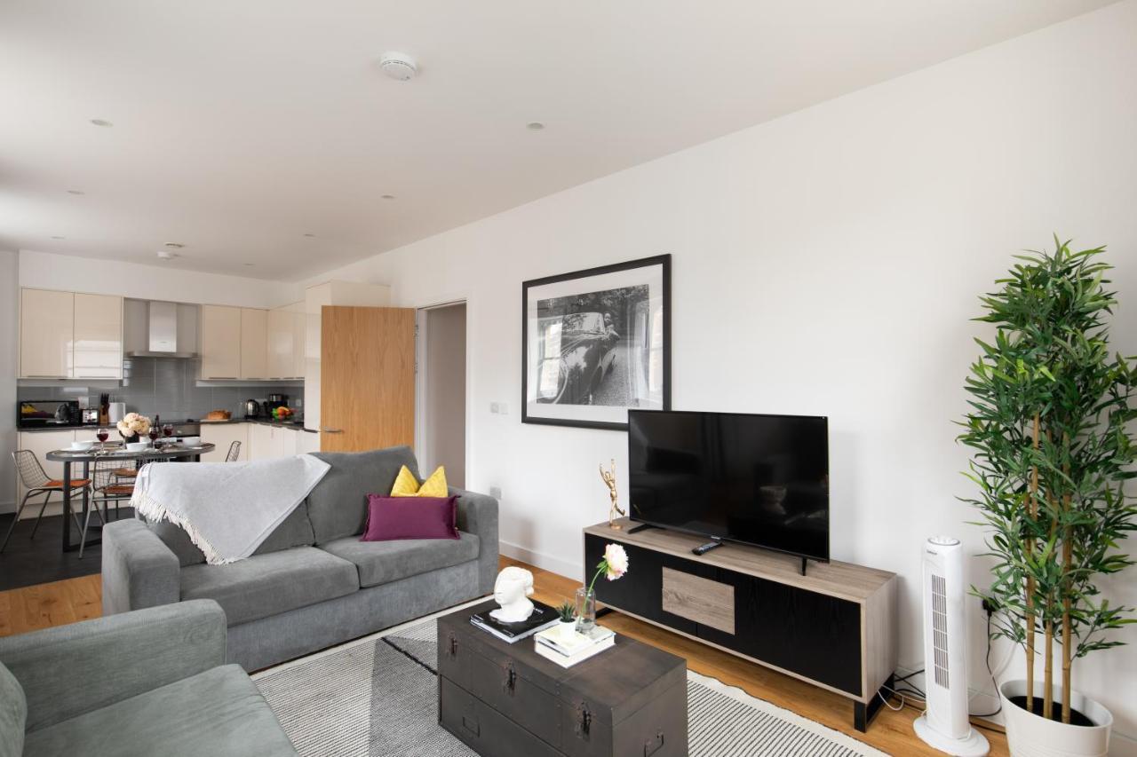 Homely – Prestige Camden London