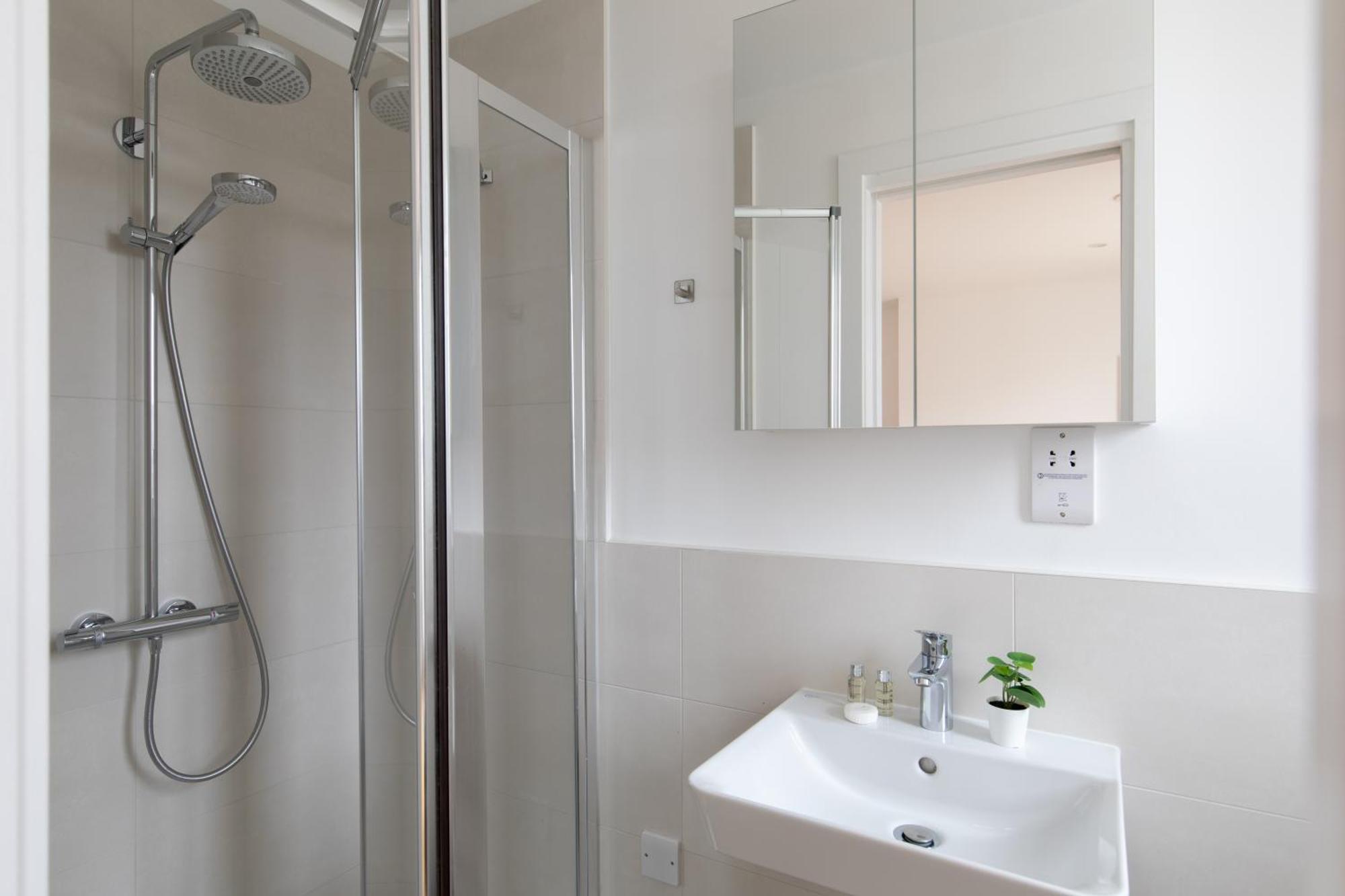 Homely – Prestige Camden * London